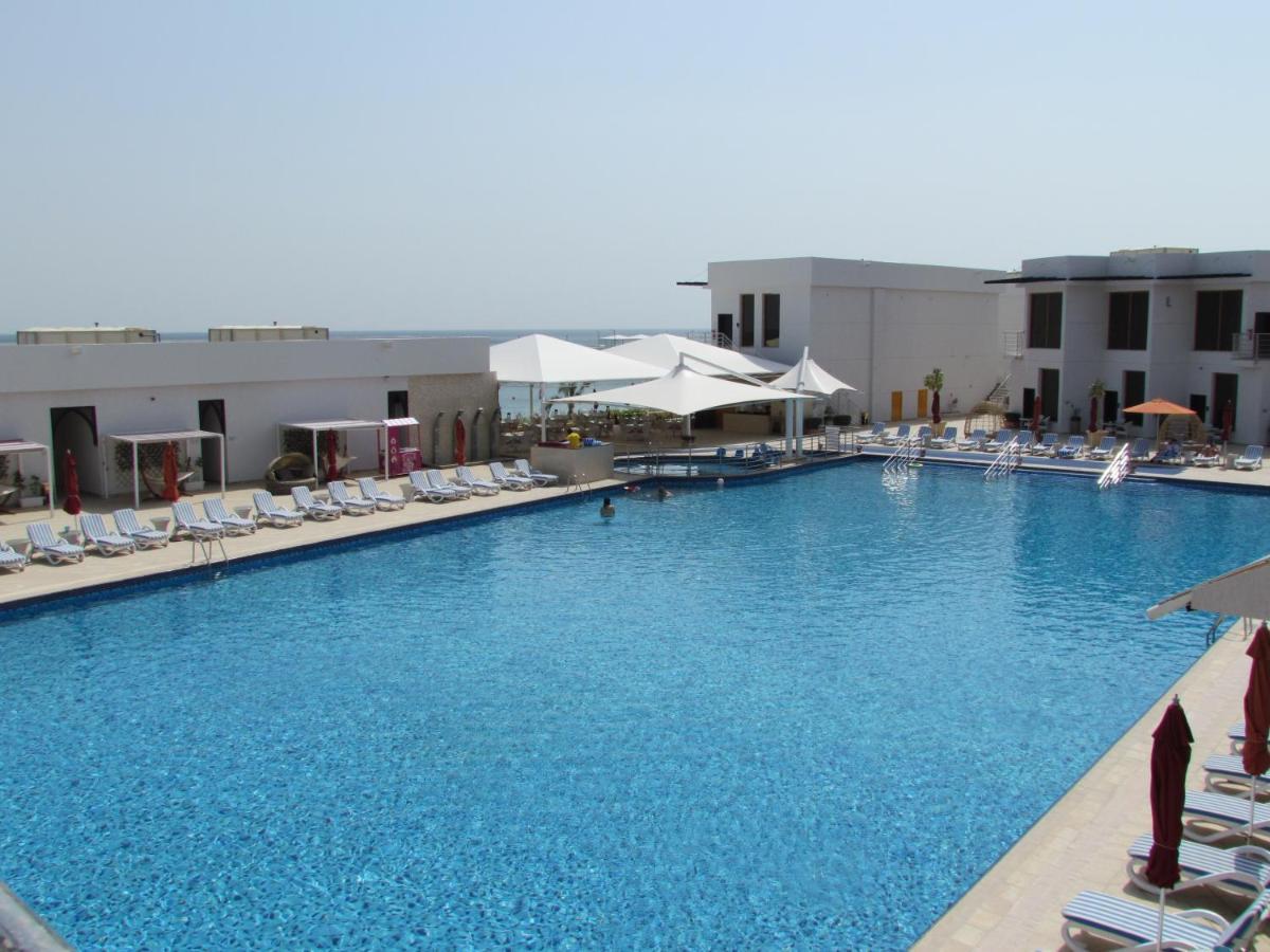 Mirage Bab Al Bahr Beach Resort Dibba Exterior foto